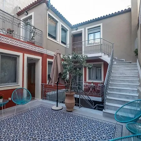 Athenian Yard Athen