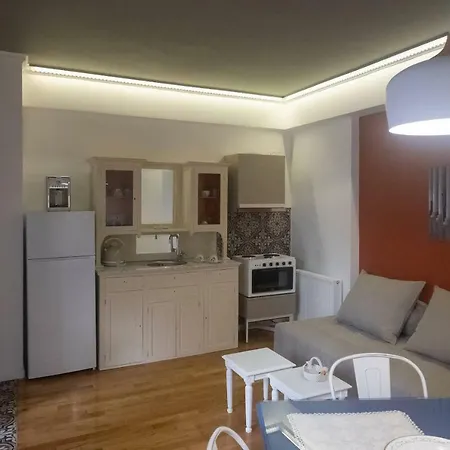 Athenian Yard Apartment Athen