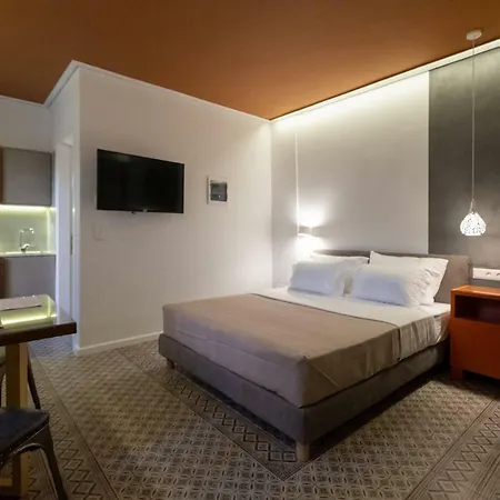 Athenian Yard Apartment Athen